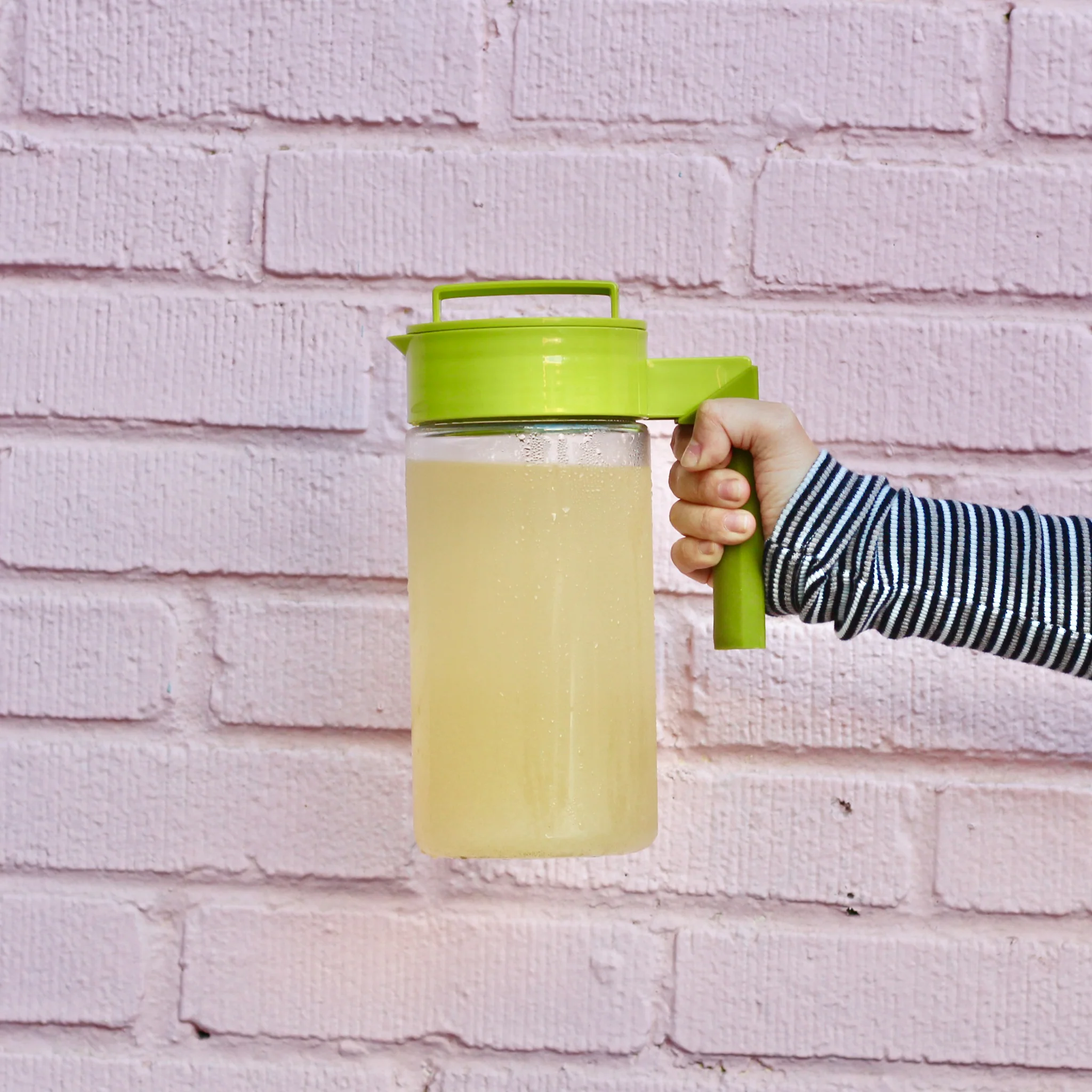 Airtight Pitcher - Image 26
