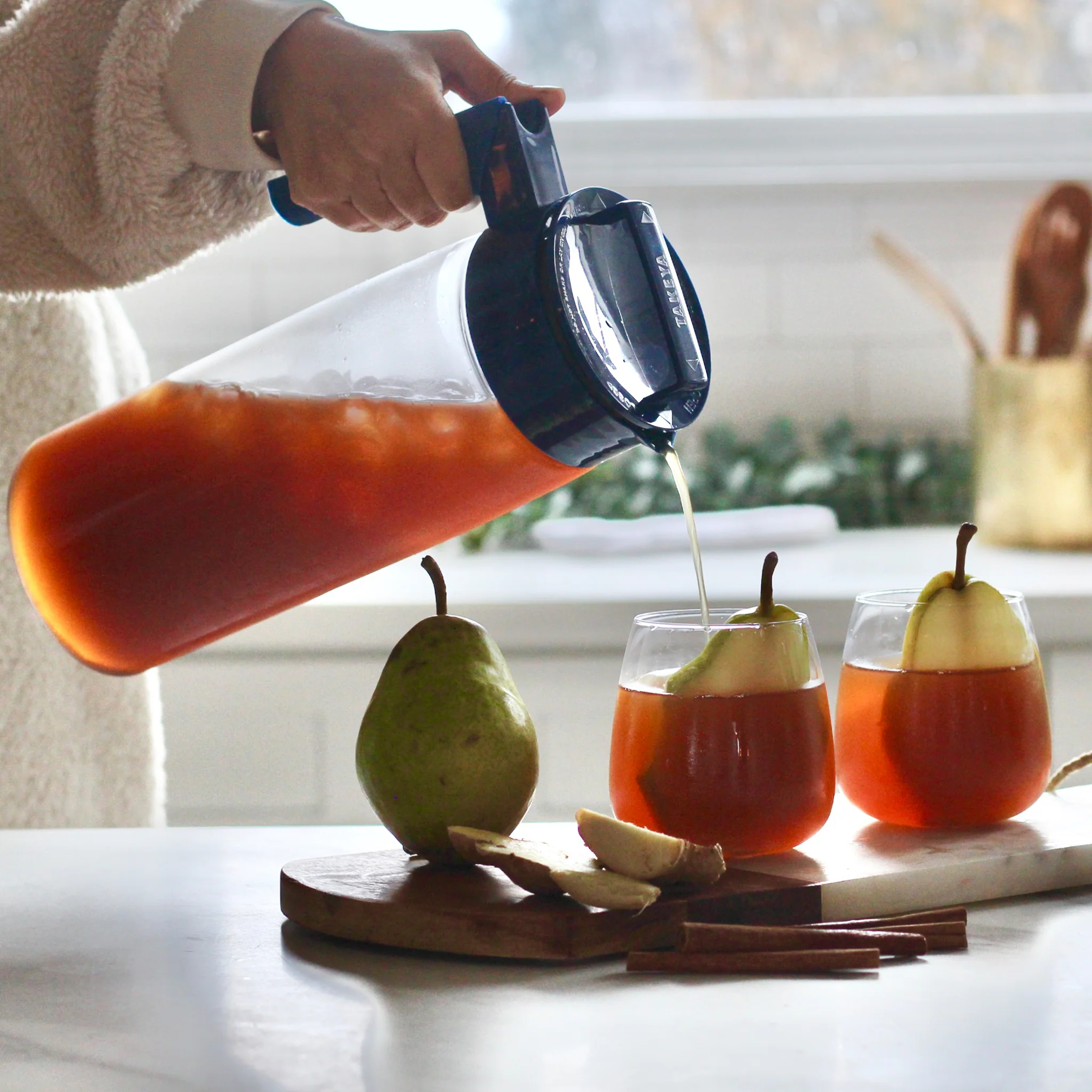 Airtight Pitcher - Image 39