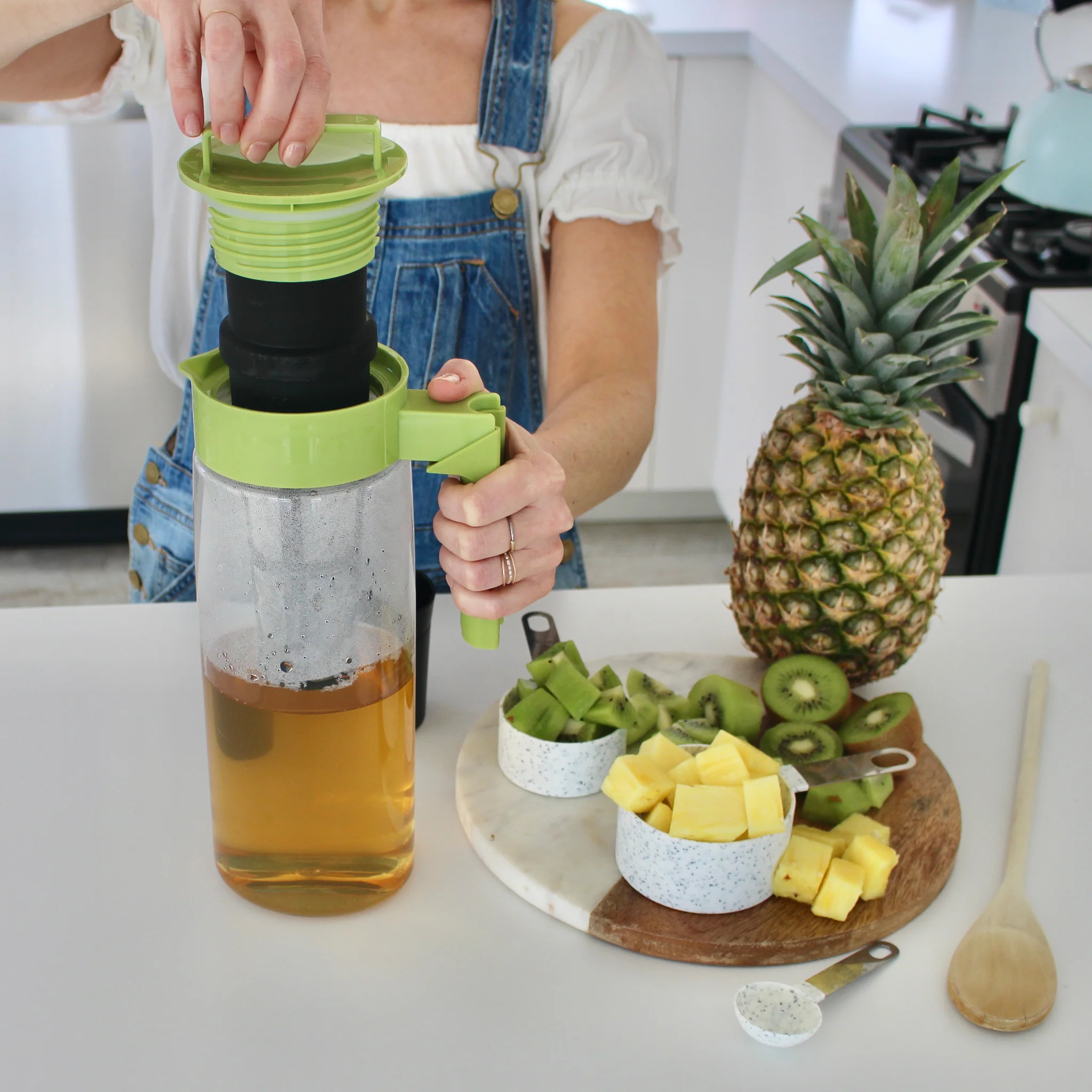 Flash Chill Iced Tea Maker - Image 22