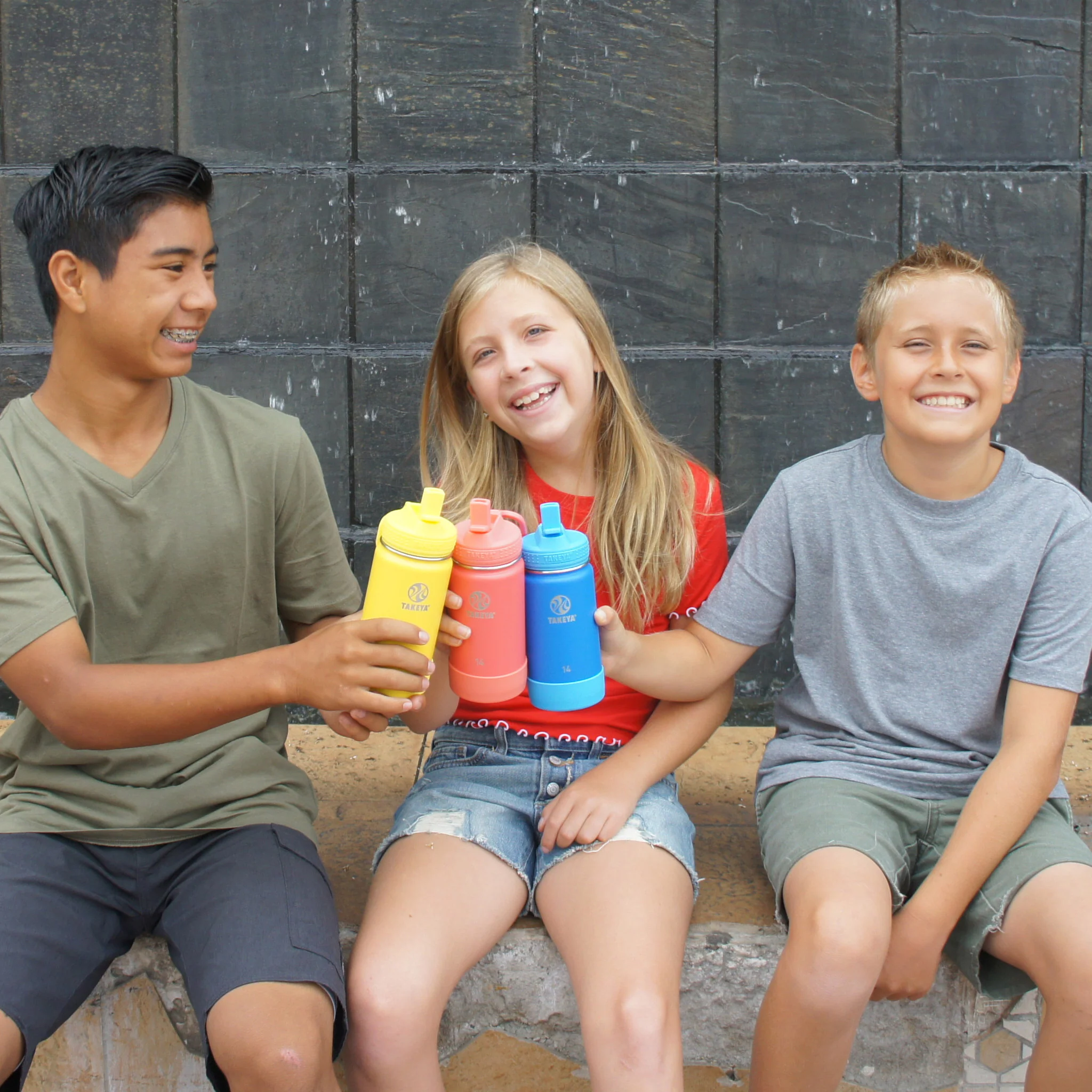 Actives Kids Water Bottle With Straw Lid - Image 41