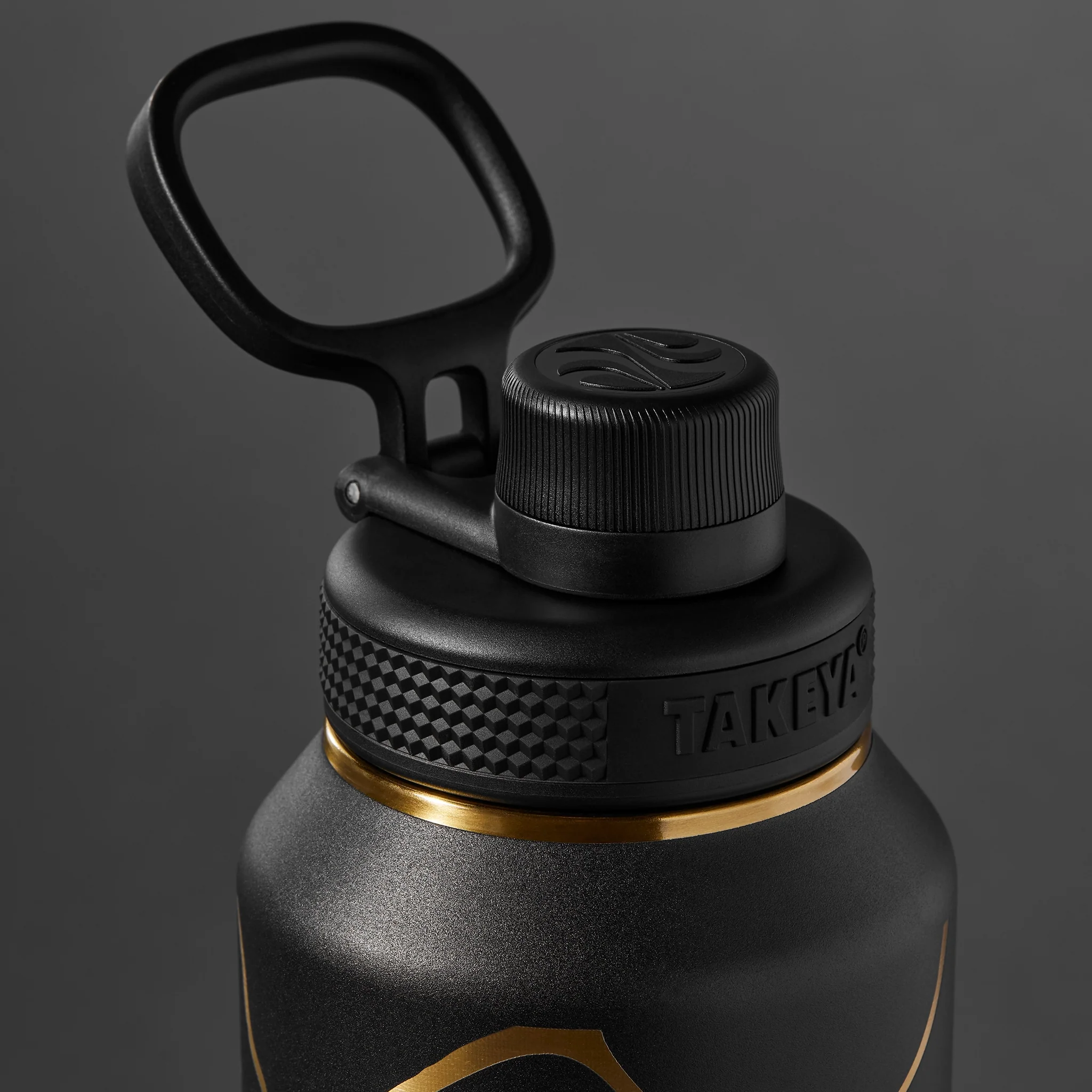 Kintsugi Water Bottle with Spout Lid - Image 10